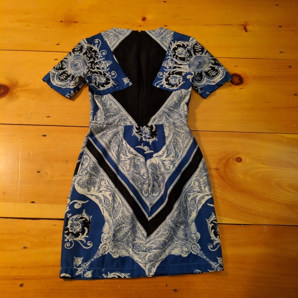 Structured Mini Dress - Picture 3 of 4